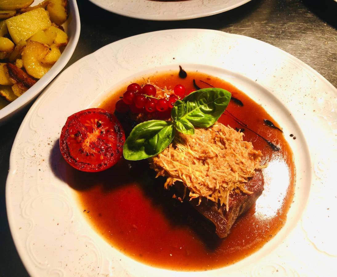Hotel-Restaurant Berghof Johannesberg Екстериор снимка